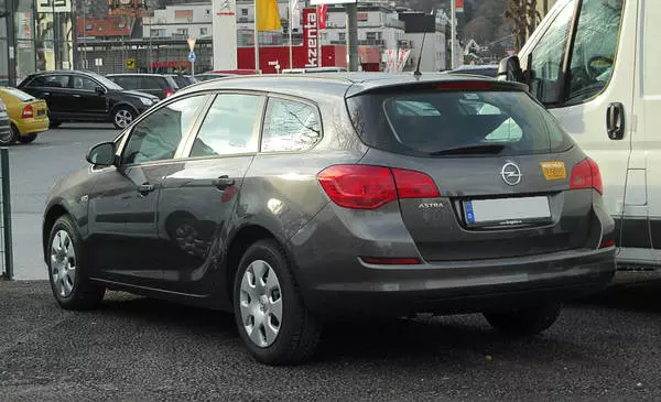 OPEL Astra Sports Tourer 1.6dm3 benzyna P-J/SW AD11 1A06A3AEBLB5